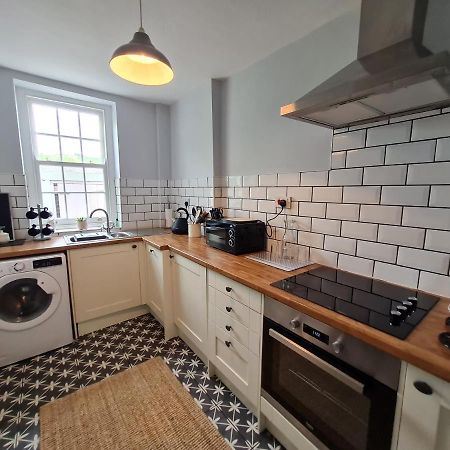 Picturesque 2 Bedroom Miners Cottage Near Bike Park Wales & Brecon Beacons Merthyr Tydfil Eksteriør bilde