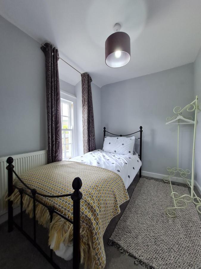 Picturesque 2 Bedroom Miners Cottage Near Bike Park Wales & Brecon Beacons Merthyr Tydfil Eksteriør bilde